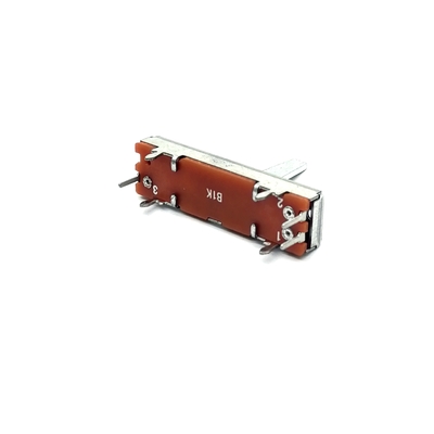 Lengte 35mm die het Enige Kanaal Fader van B10k Fader AC300V Bureau mengen